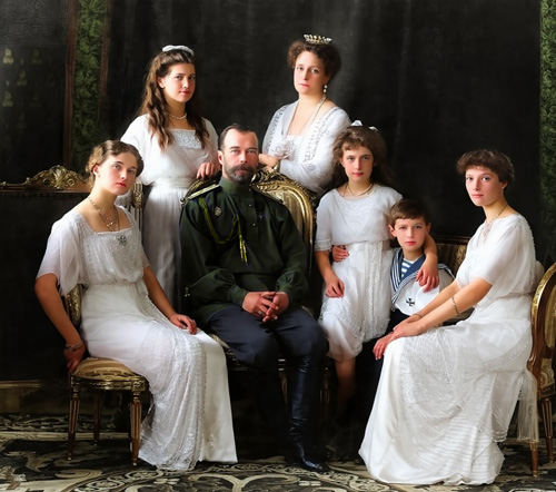 St. Tsar Nikolai II and Family, Passionbearers